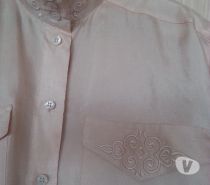 Vêtements occasion Molenbeek-Saint-Jean - Photos Vivastreet Chemisier à longues manches